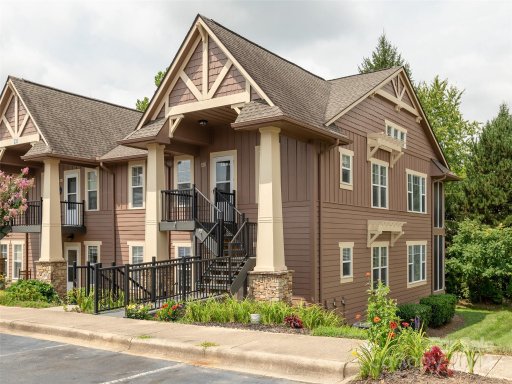 235 Deermouse Way 1106