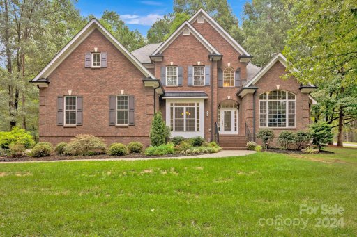 4660 Sawgrass Court