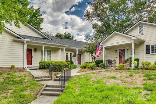 2711 New Hamlin Way