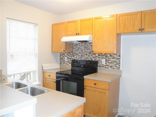 6354 Windsor Gate Lane