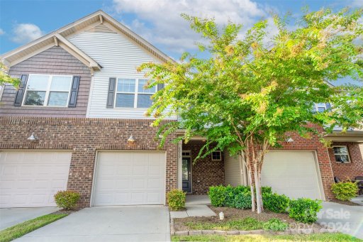 8019 Scarlet Oak Terrace