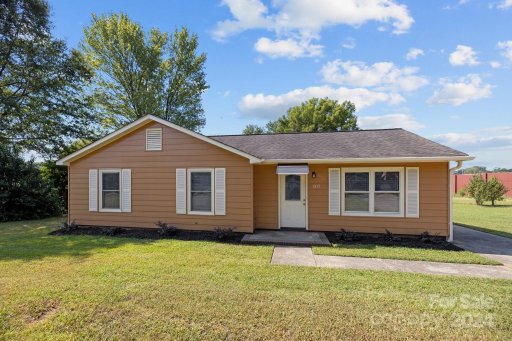 1415 Whisnant Street