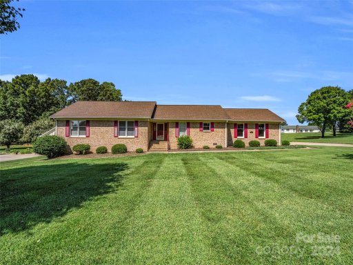 110 Lindsey Lee Lane
