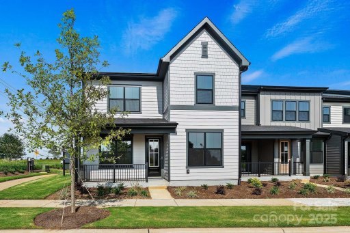 97 Seven Oaks Landing