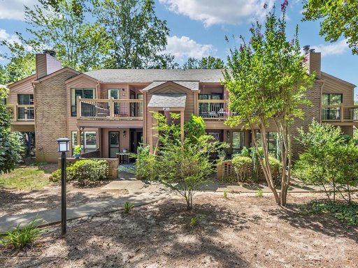 11 Ravencroft Lane