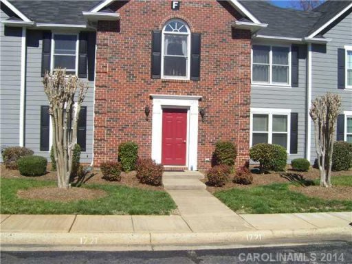 1721 Robinwood Road n/a