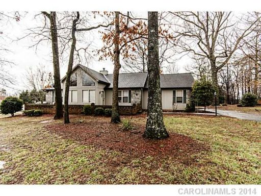3007 Lydia Lane
