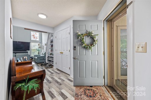 19843 Henderson Road Unit E