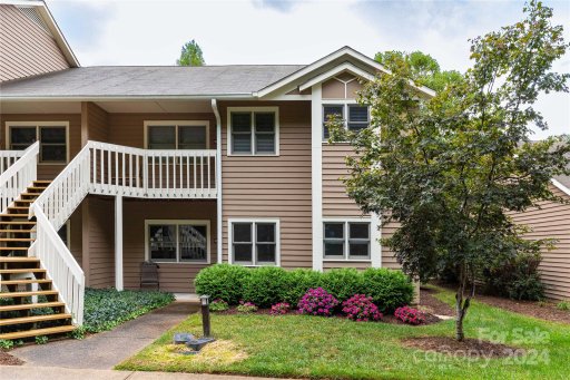 11 Timberlake Drive