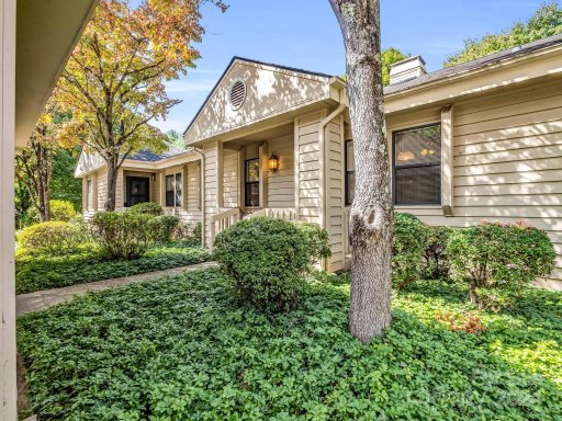 3502 Saint Augustine Place