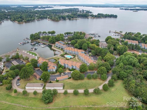 1107 Torrence Circle