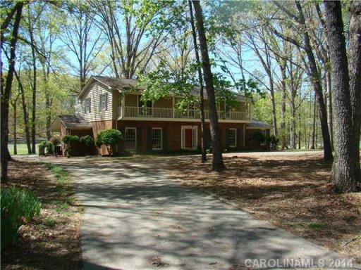 2726 Rolling Hills Drive