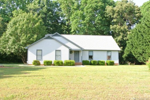 2402 Bearskin Lane