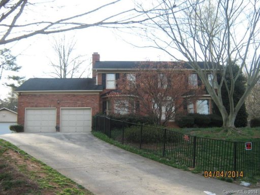 804 Balsam Terrace