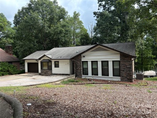 671 Wood Hollow Road 83