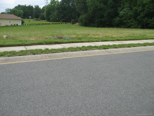 602 Muirfield Drive 24