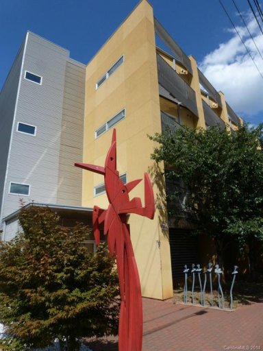 1611 Central Avenue 304