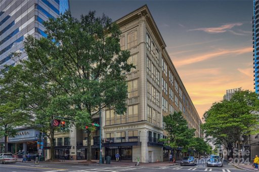 127 N Tryon Street 308