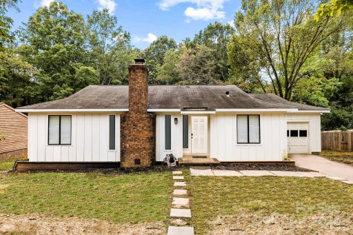 6521 Santa Cruz Trail