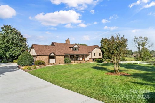 480 Baymount Drive