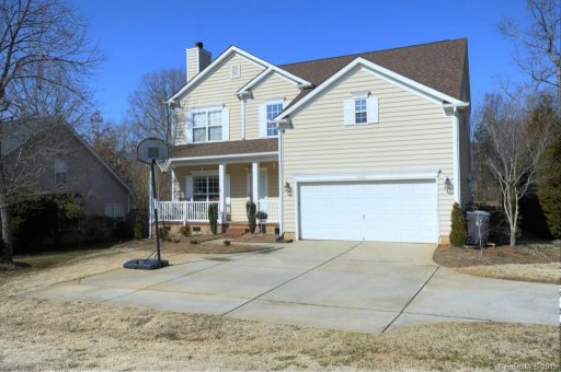 15663 Knoll Oak Court