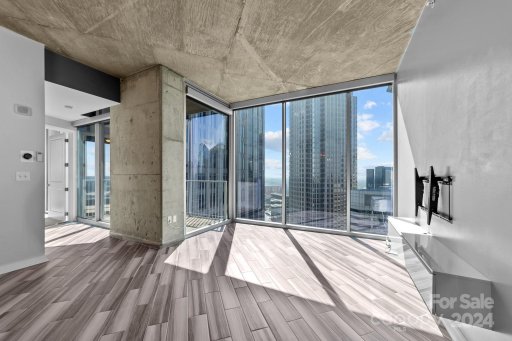 210 N Church Street 3107