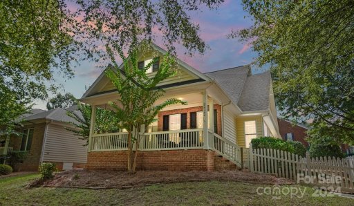 9822 Bailey Road