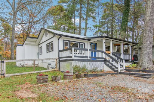 31 Blake Drive