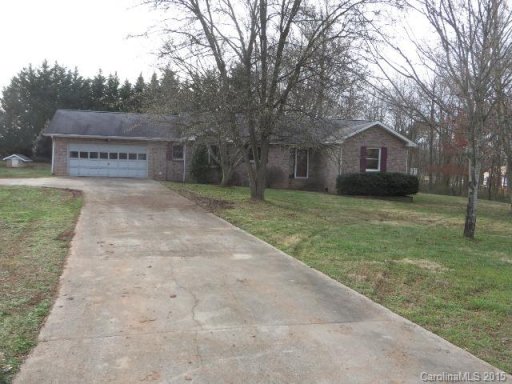 3030 Lydia Lane