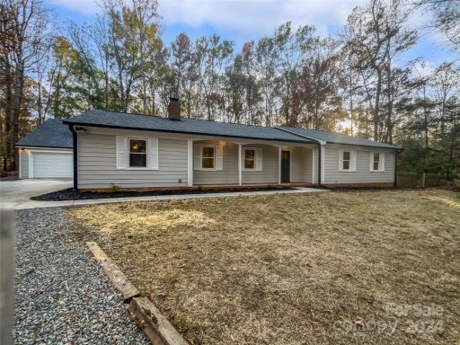 8213 Appaloosa Lane