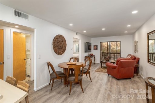 49 Lake Drive M3