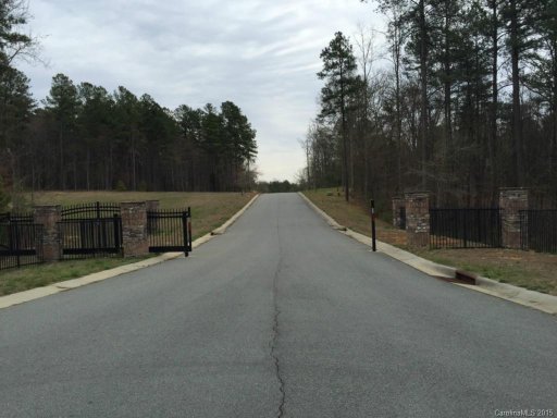 5006 Stoney Brook Drive 1