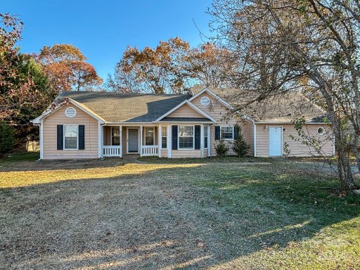 907 Edgehill Drive