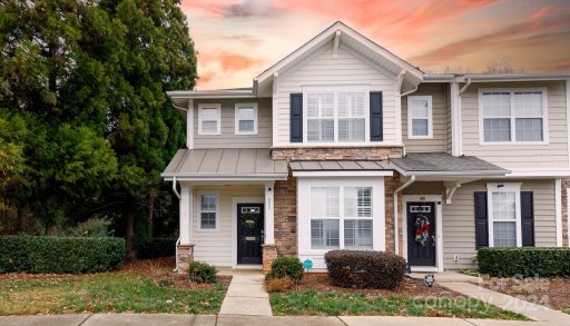 805 Lacebark Drive