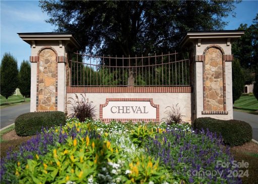 6639 Joli Cheval Lane 4