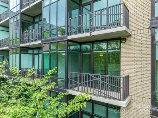 60 N Market Street 216