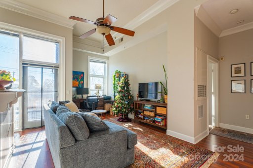 1315 East Boulevard 227