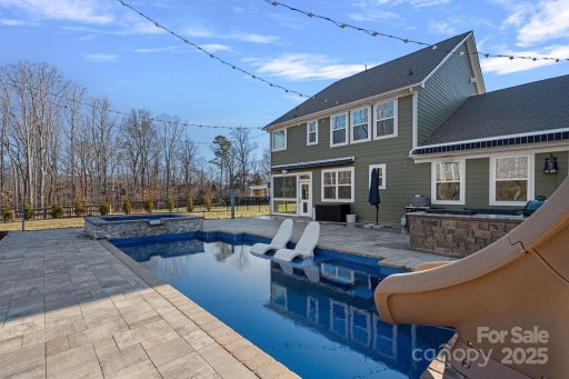 15725 Queens Trail Drive