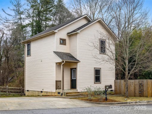139 Crayton Creek Way