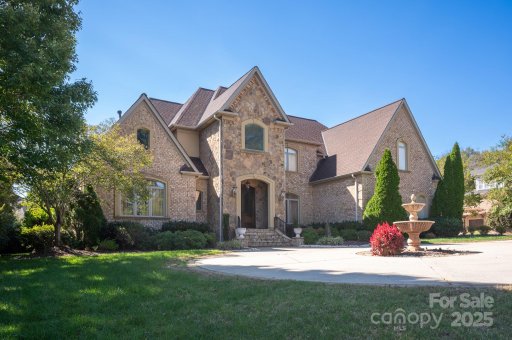 1500 Venetian Way Drive