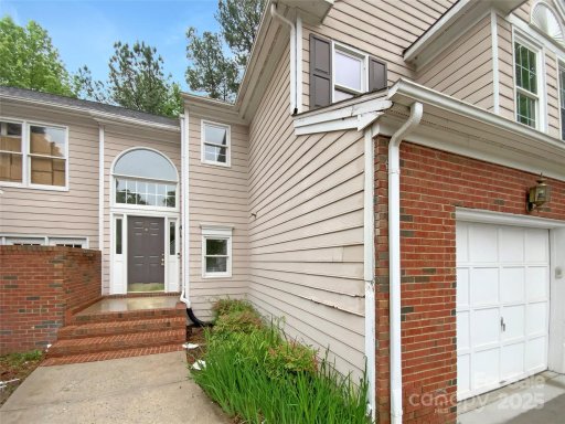 4818 Whistling Oak Court