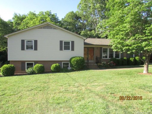 325 Crowell Lane