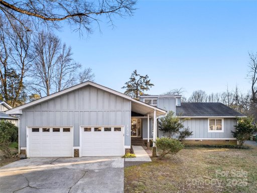 1124 Cameo Court