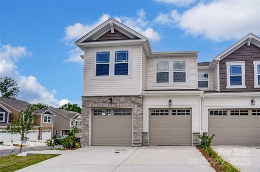 14918 Tamarack Drive