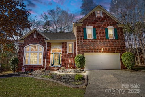 1000 Weeping Willow Lane