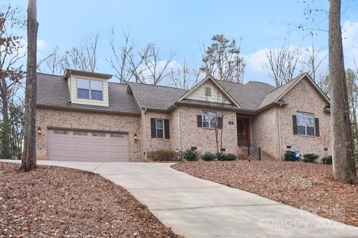 12 Tanglewood Road