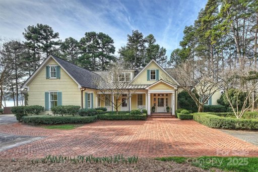166 Iron Gate Circle