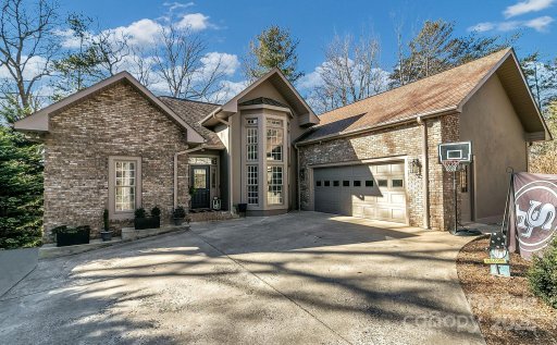 1129 New Castle Court