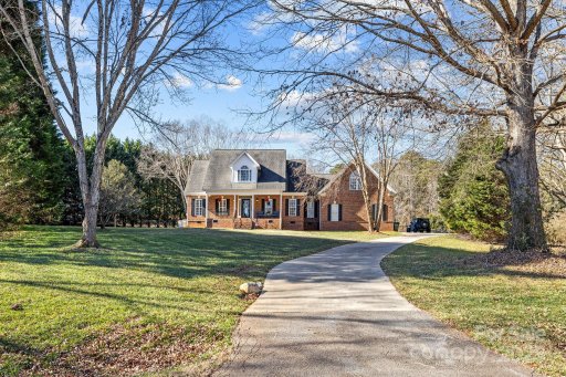 304 Forbes Court