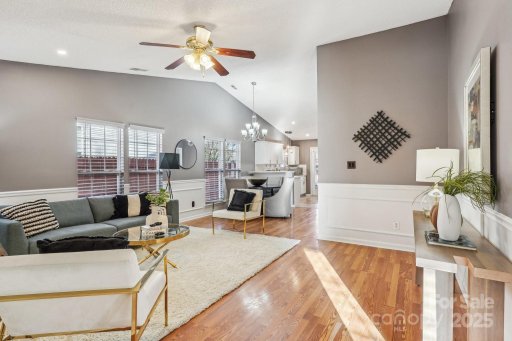 3013 Salmon River Drive